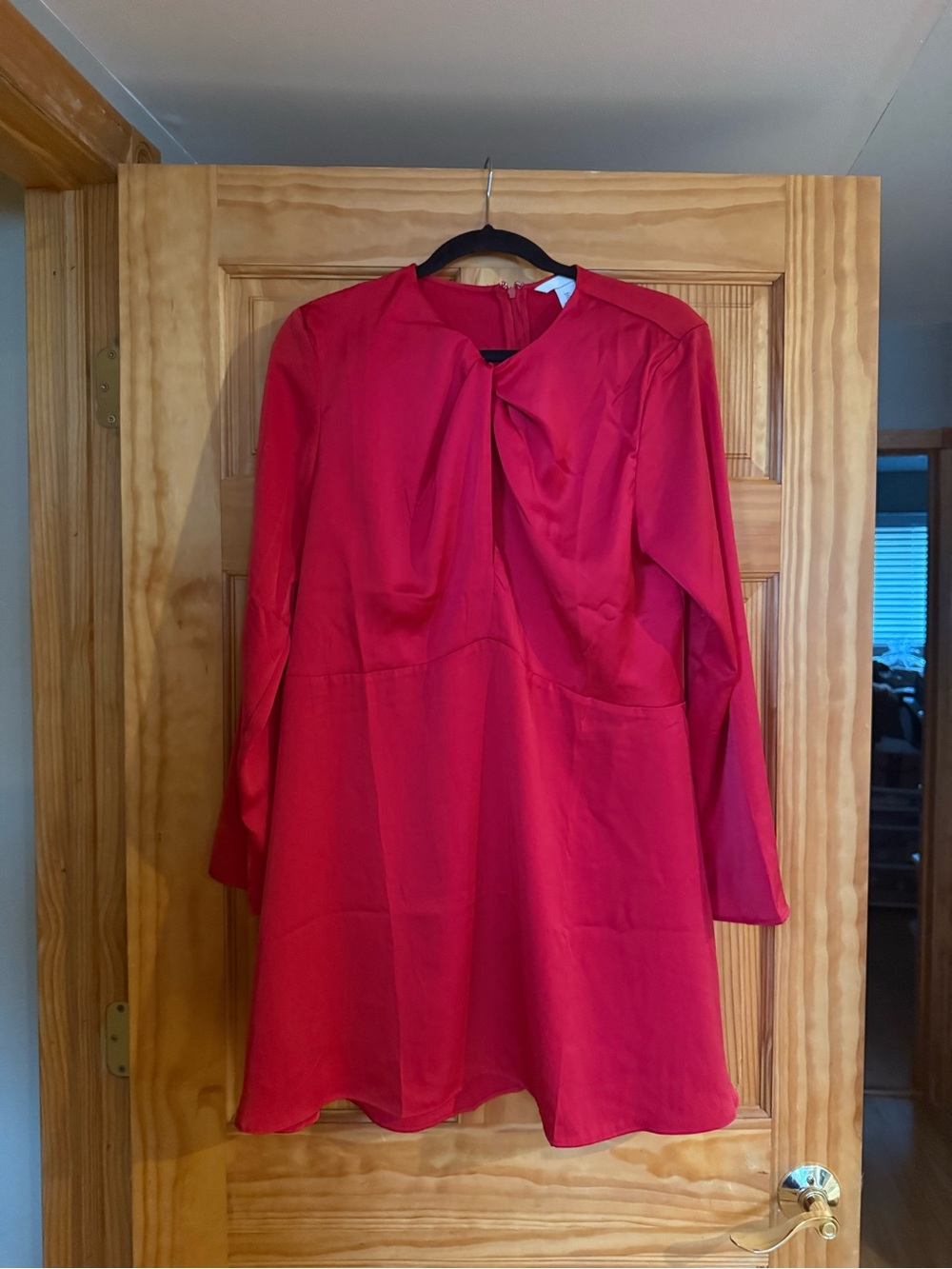 H&M Red Long Sleeve Twist-Neck Dress